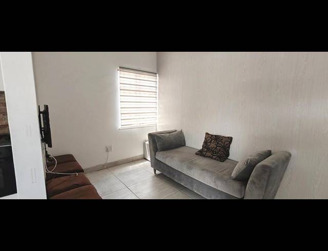 1 BEDROOM PROPERTY TO RENT IN WESTVILLE